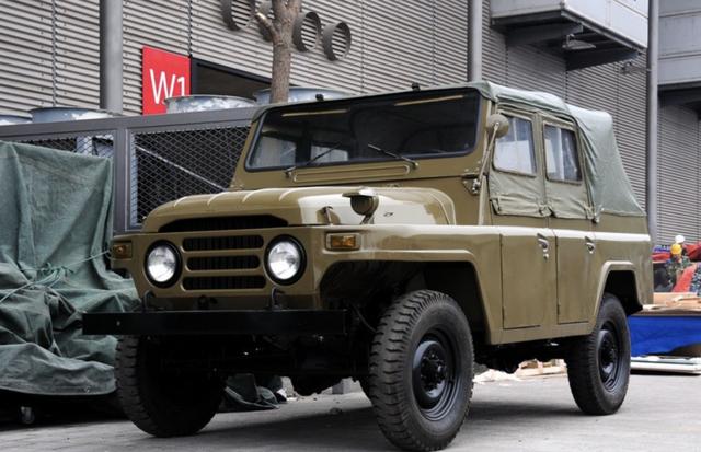 新款212設計耳目一新,保留沉穩氣質又添現代感-有駕 新款212設計耳目一新,保留沉穩氣質又添現代感-有駕