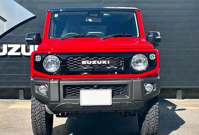 不足11萬，復(fù)古版鈴木吉姆尼海外登場，小巧又可愛-有駕