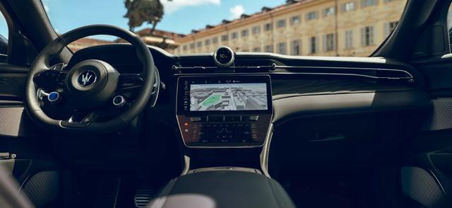 傳統奢華豪車，瑪莎拉蒂新Grecale系列上市，73.58萬起-有駕