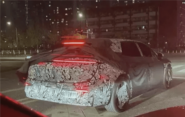 獵裝設計更純正!極氪007獵裝車路試諜照曝光:明年上市 獵裝設計更純正!極氪007獵裝車路試諜照曝光:明年上市