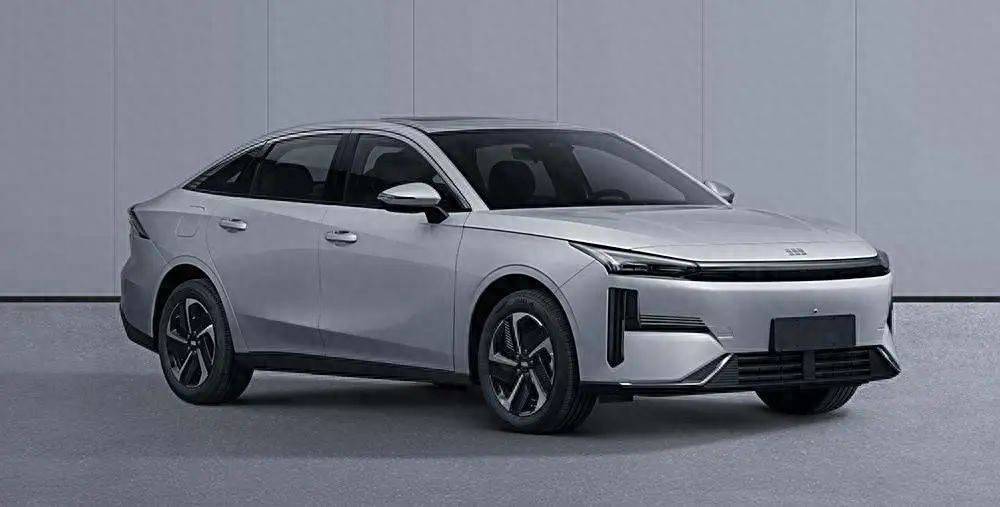 吉利2025新車曝光:9款重磅產品,旗艦SUV、轎車都來了