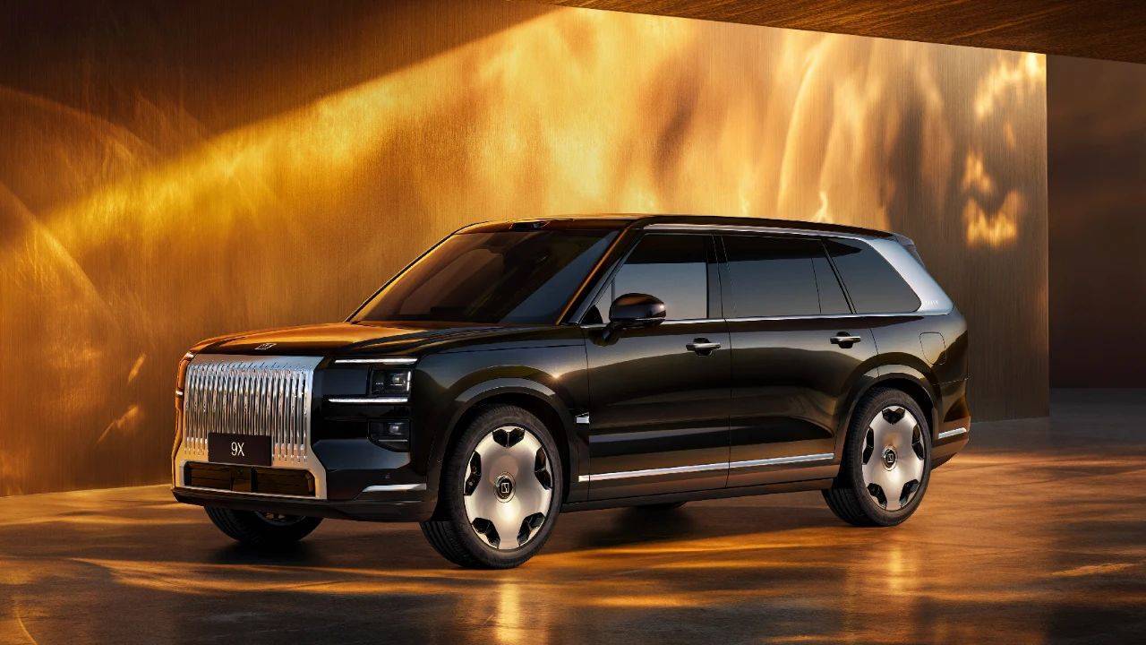 極氪9X官圖搶先看!上海車展首發(fā),豪華混動車型能否引領(lǐng)新風(fēng)潮?