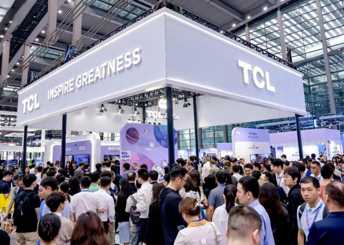 全球人工智能終端廠商聚深圳,TCL多款AI產品吸睛