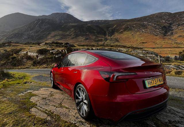 特斯拉逆勢漲價,底氣何來?