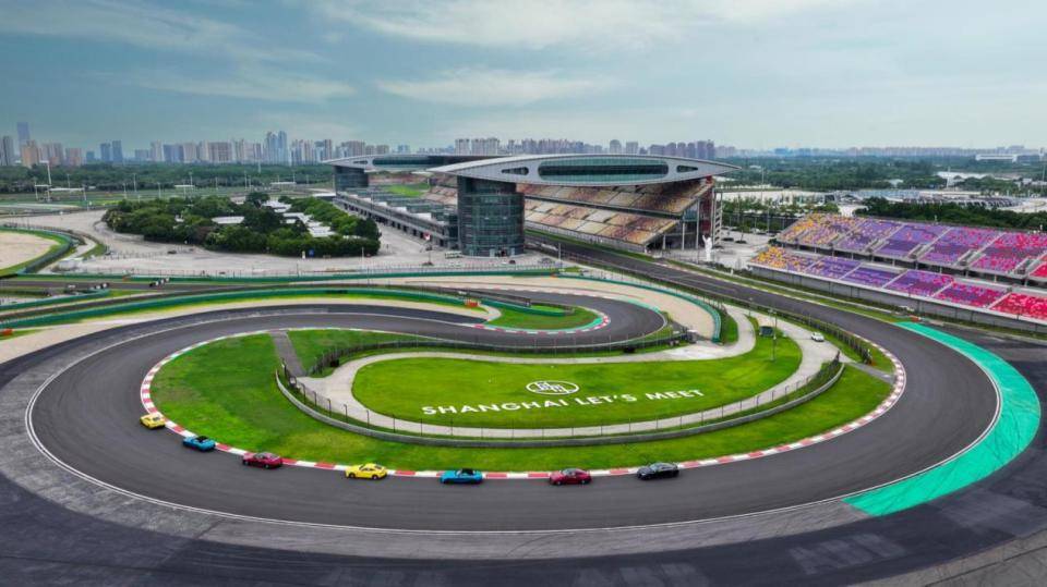 雷總誠不欺我,3.85萬元為期兩天的AMG駕駛學院確實爽