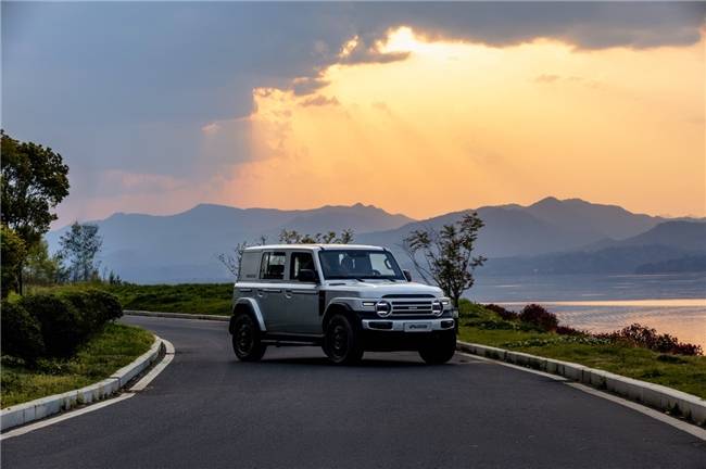 昆侖決104風云再起iCAR V23實力演繹15萬級“最能打”的純電方盒子