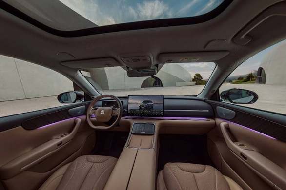 踏實造車、穩(wěn)中求進:全新零跑C11上市,14.98萬起售再攀性價比高峰