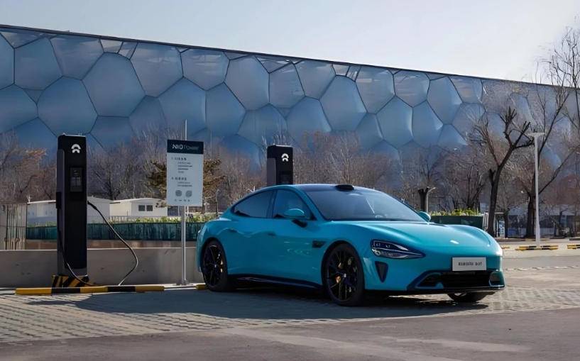 車企自建電樁無差別開放,“蔚小理”最受傷?