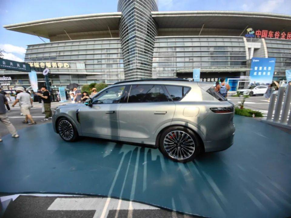 央企拼了,嵐圖FREE+售21.99萬起