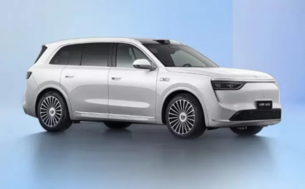 想想就氣人!今年才買的華為ADS 3.3新車,一下就被ADS 4淘汰了?