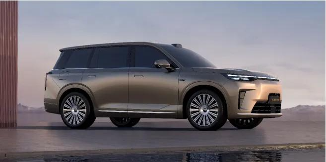 想想就氣人!今年才買的華為ADS 3.3新車,一下就被ADS 4淘汰了?