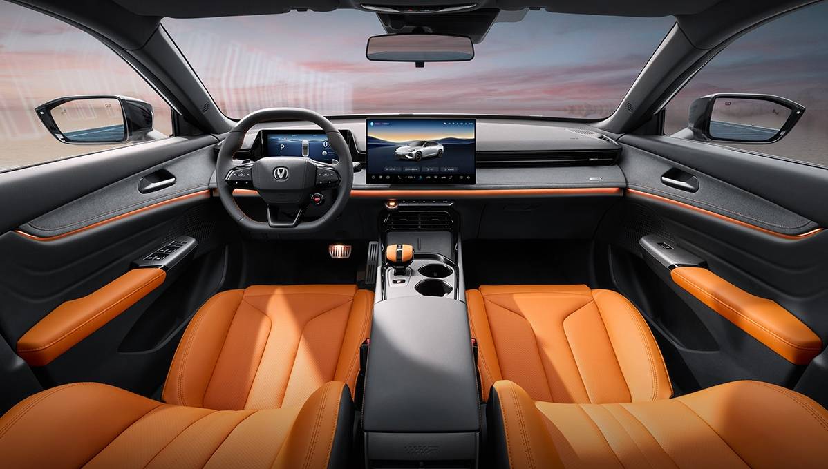 SUV和轎跑都有!三款燃油新車同日上市 最低11.49萬(wàn)元起