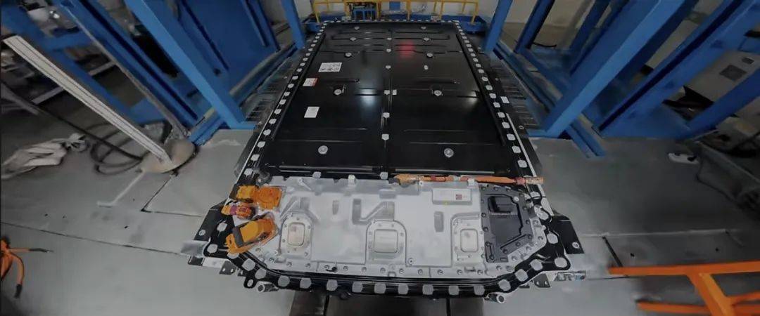 一場全鏈路碰撞測試,展現(xiàn)奧迪安全技術(shù)真功夫