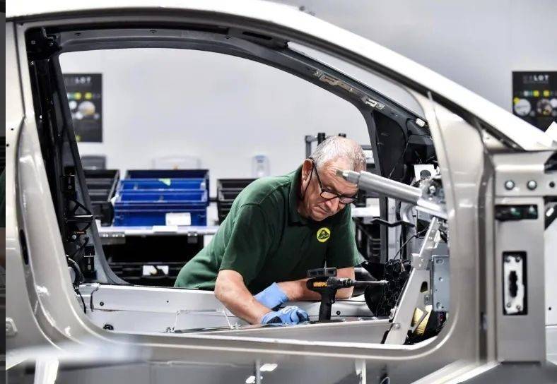 毛京波接掌蓮花跑車歐洲及全球業(yè)務,為關閉英國工廠做準備?