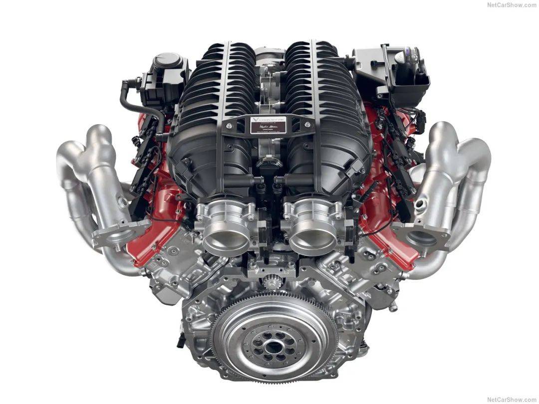 上千臺老款克爾維特Z06砸手里,只能給新款與更強(qiáng)的ZR1X讓位