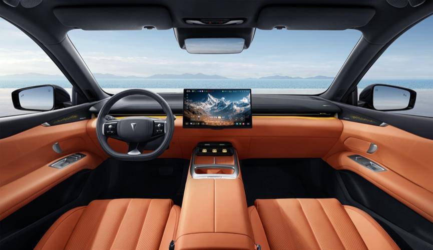 全系標配華為乾崑智駕 昨天上市的2026款深藍L07價值何在?