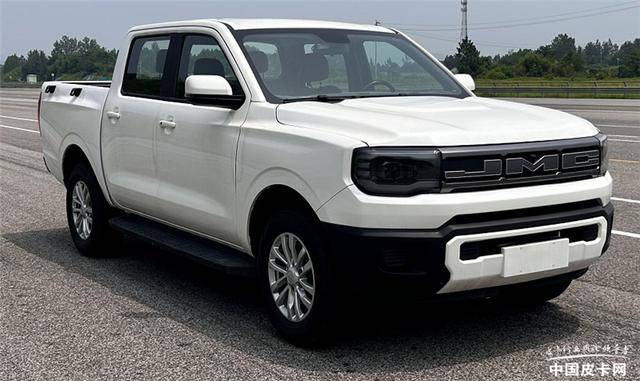 不止柴油納瓦拉 第398批工信部皮卡新車揭秘