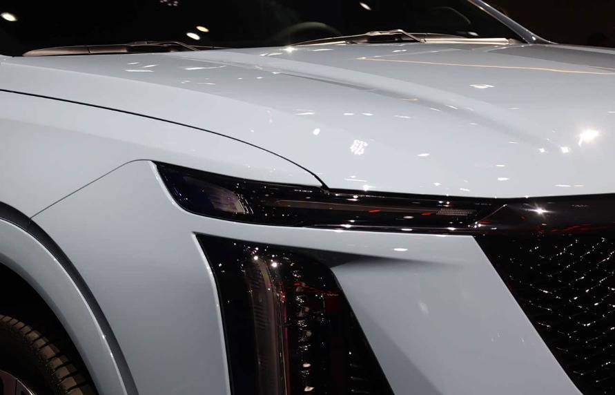 限時驚喜價22.99萬元起,全新凱迪拉克XT5實力幾何?