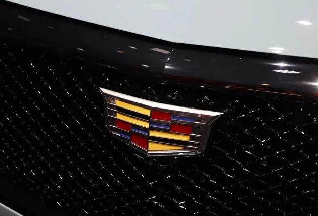 限時驚喜價22.99萬元起,全新凱迪拉克XT5實力幾何?