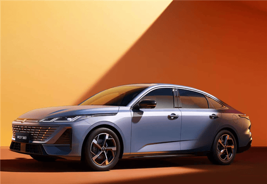 力壓合資?長安第四代逸動限時價僅7.49萬元起