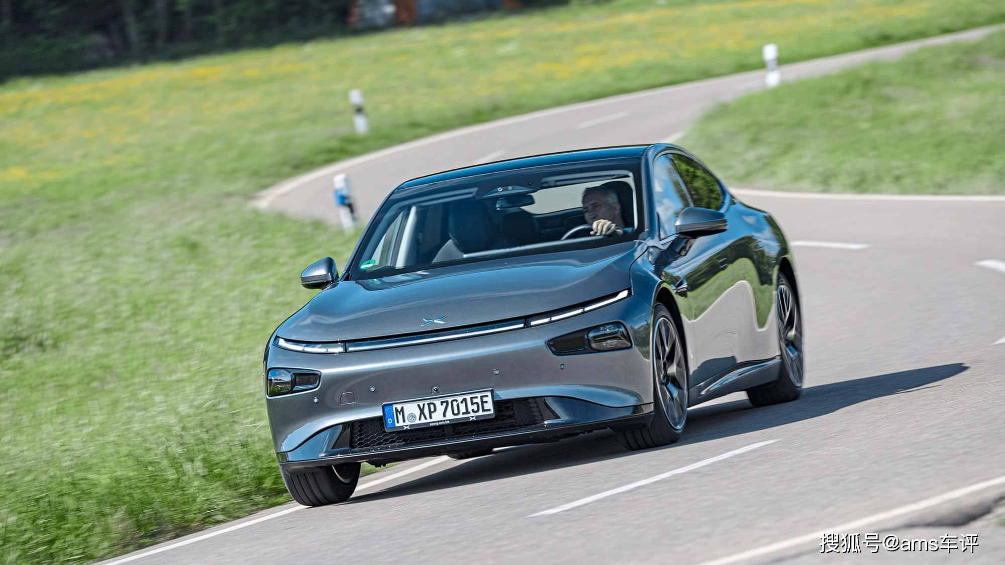 新興品牌VS傳統(tǒng)強者,中國新興代表能否戰(zhàn)勝老牌競爭者?