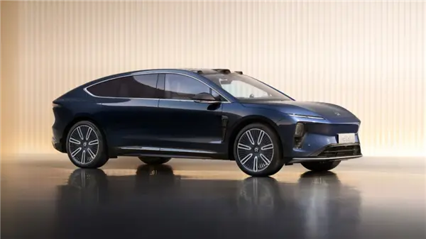 又被李斌融到錢了:到賬70億,或許被李斌和蔚來一次次打動的資本,真的看好這個新能源領域的“亞馬遜”吧 又被李斌融到錢了:到賬70億