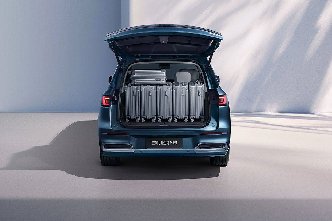 用理想L8一半的價(jià)格買理想L8 限時(shí)17.38萬起 吉利銀河M9正式上市