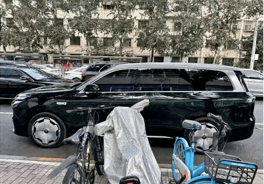 零跑D19外觀曝光,大餅輪圈,全新動力技術