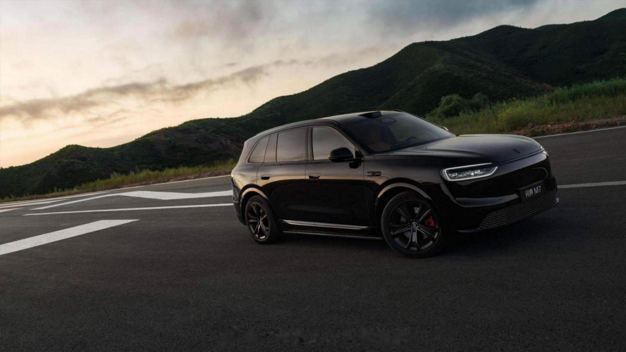 動不動就三四百純電續航的增程,讓續航不到200的多檔DHT怎么比?