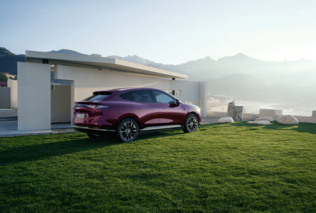 20萬購車推薦,昊鉑HT配置、權益為何完勝小鵬G7?